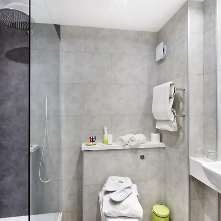 Cedar Court Hotel 4*