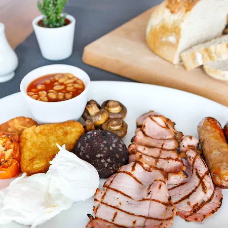 Cedar Court Bradford (West Yorkshire)