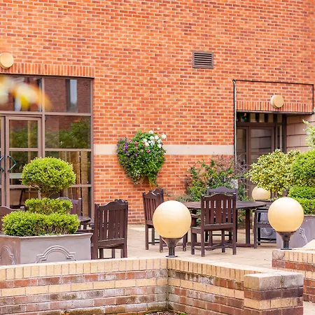 Hotell Cedar Court