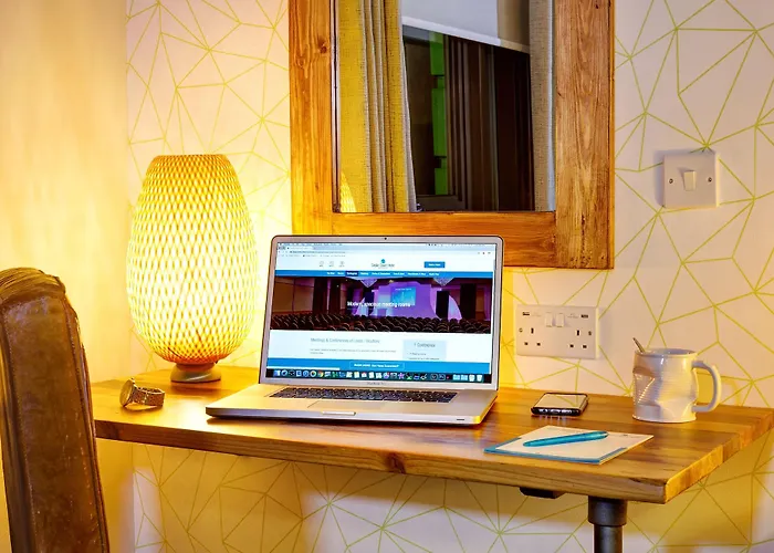 Cedar Court מלון בראדפורד