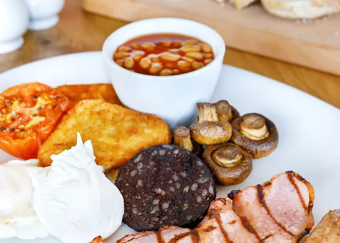 מלון Cedar Court