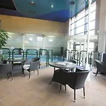 Cedar Court برادفورد