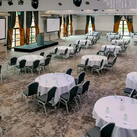 Hotel Cedar Court Bradford