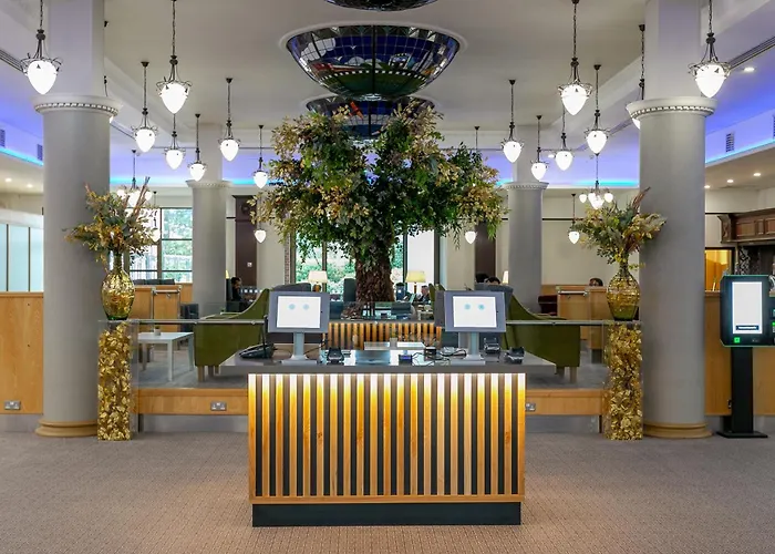 Cedar Court 酒店 布雷得佛